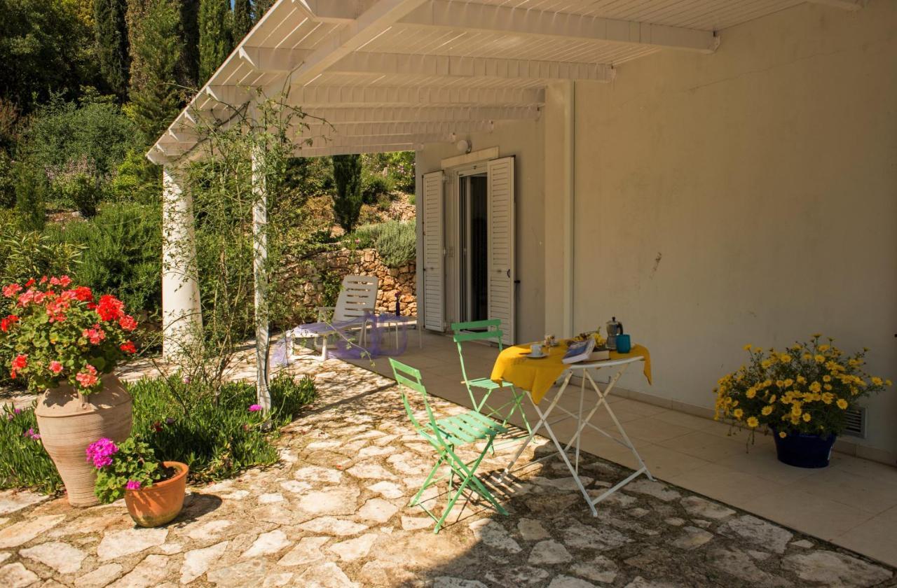 Villa Buras Skinária エクステリア 写真